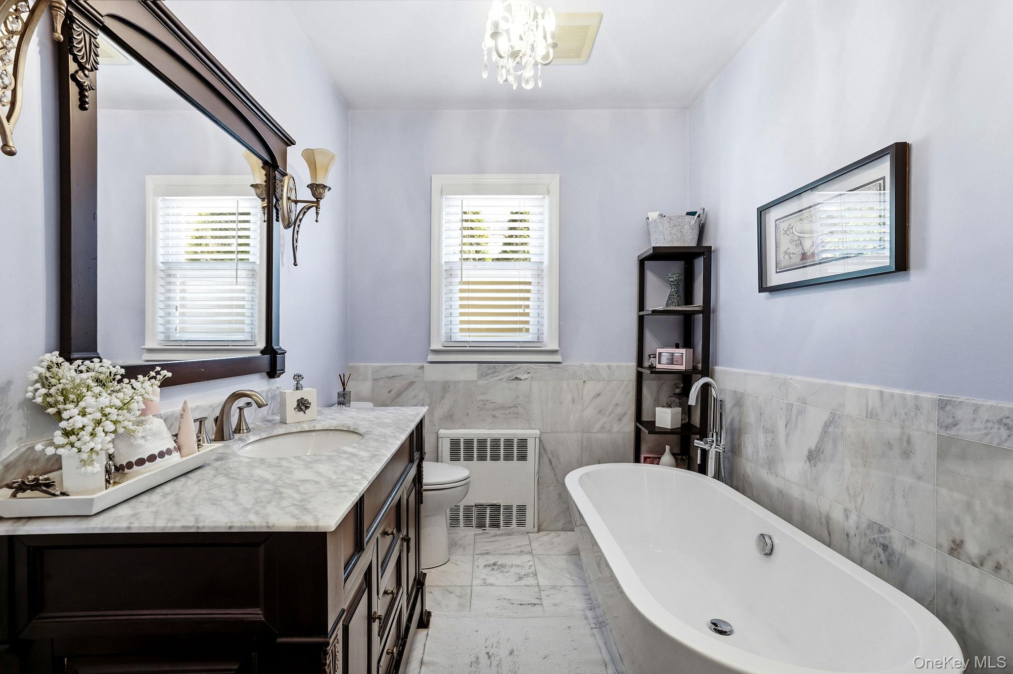 64 W Fenimore Street, Valley Stream, NY 11580