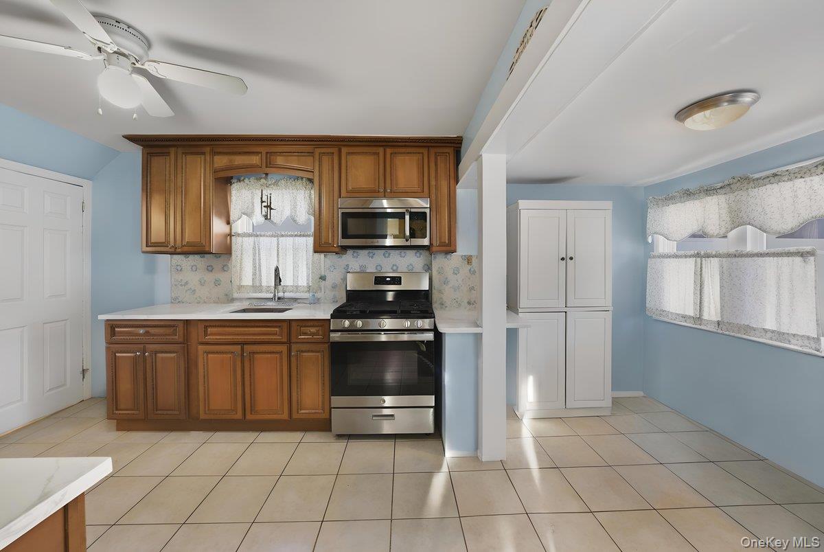 96 Gordon Street, Yonkers, NY 10701