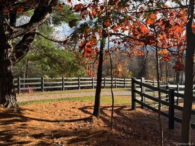 71 Frost Road, Rhinebeck, NY 12572