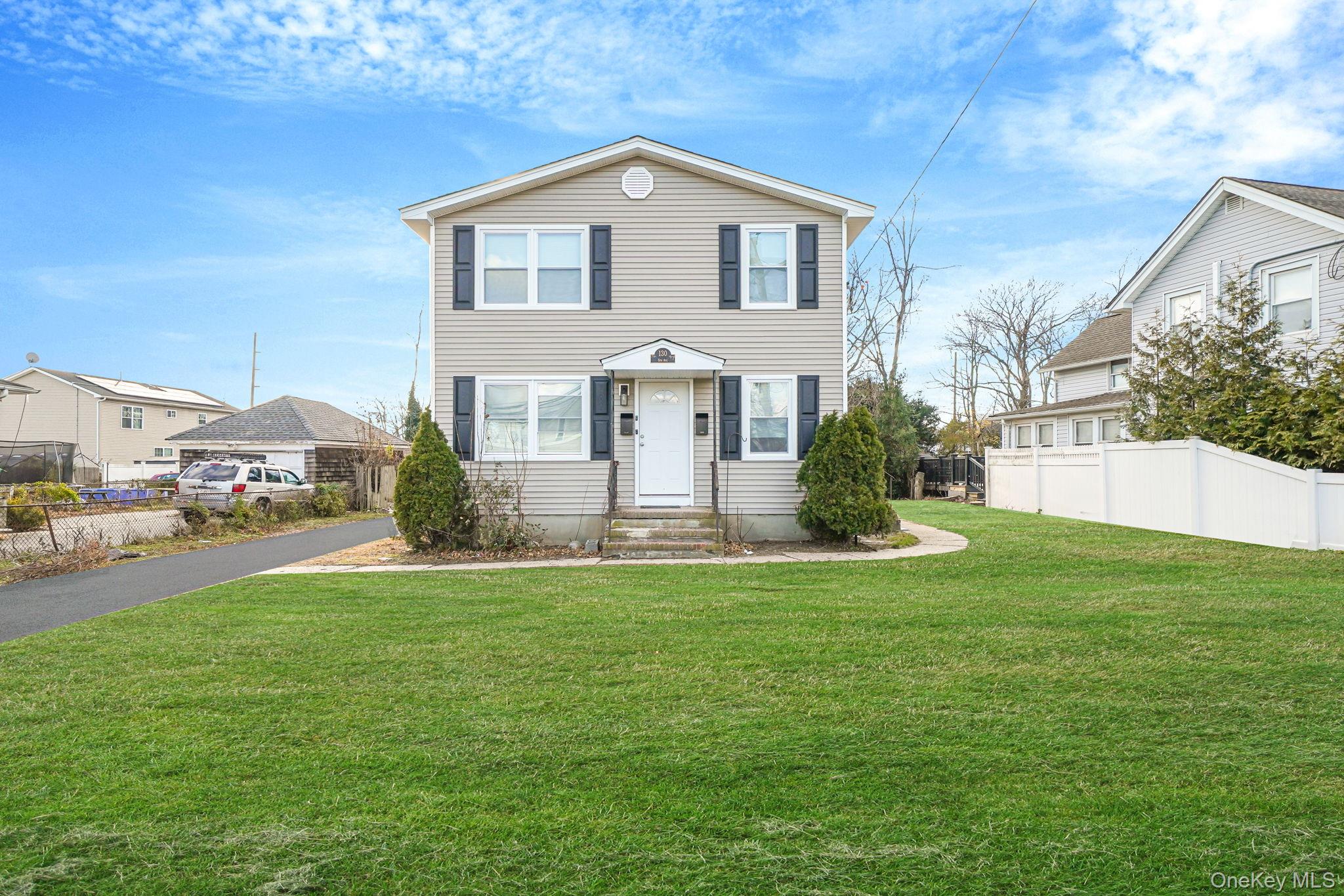 130 5th Avenue, Bay Shore, NY 11706