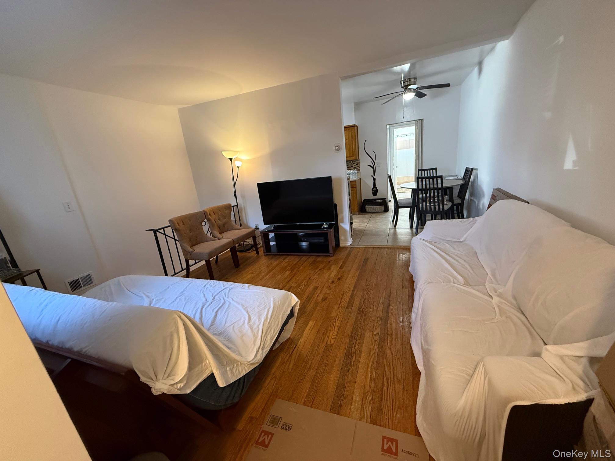 30 Elissa Lane, Yonkers, NY 10710