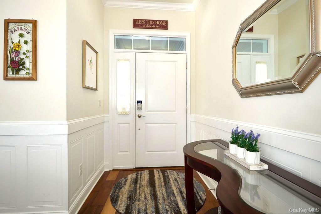 61 Farmington Road, Wappingers Falls, NY 12590