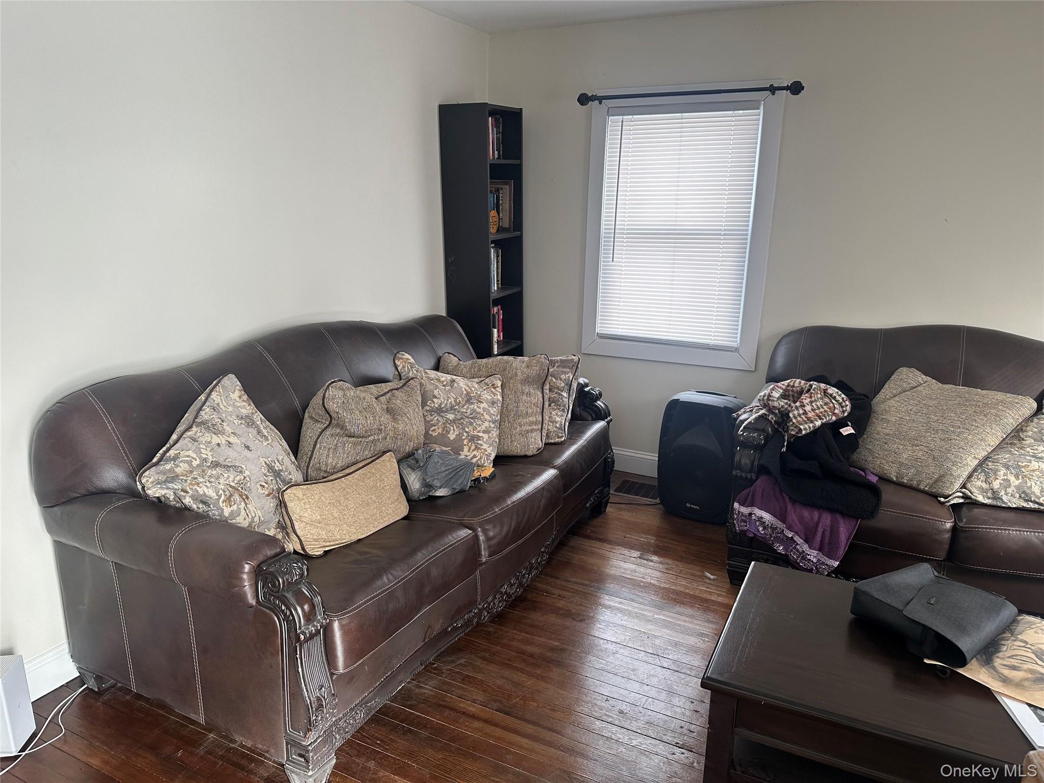 23 Hemlock Street, Wyandanch, NY 11798