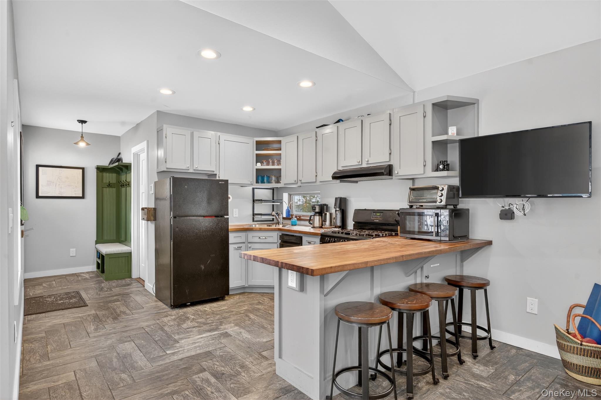 24 Schultz Road, White Lake, NY 12749