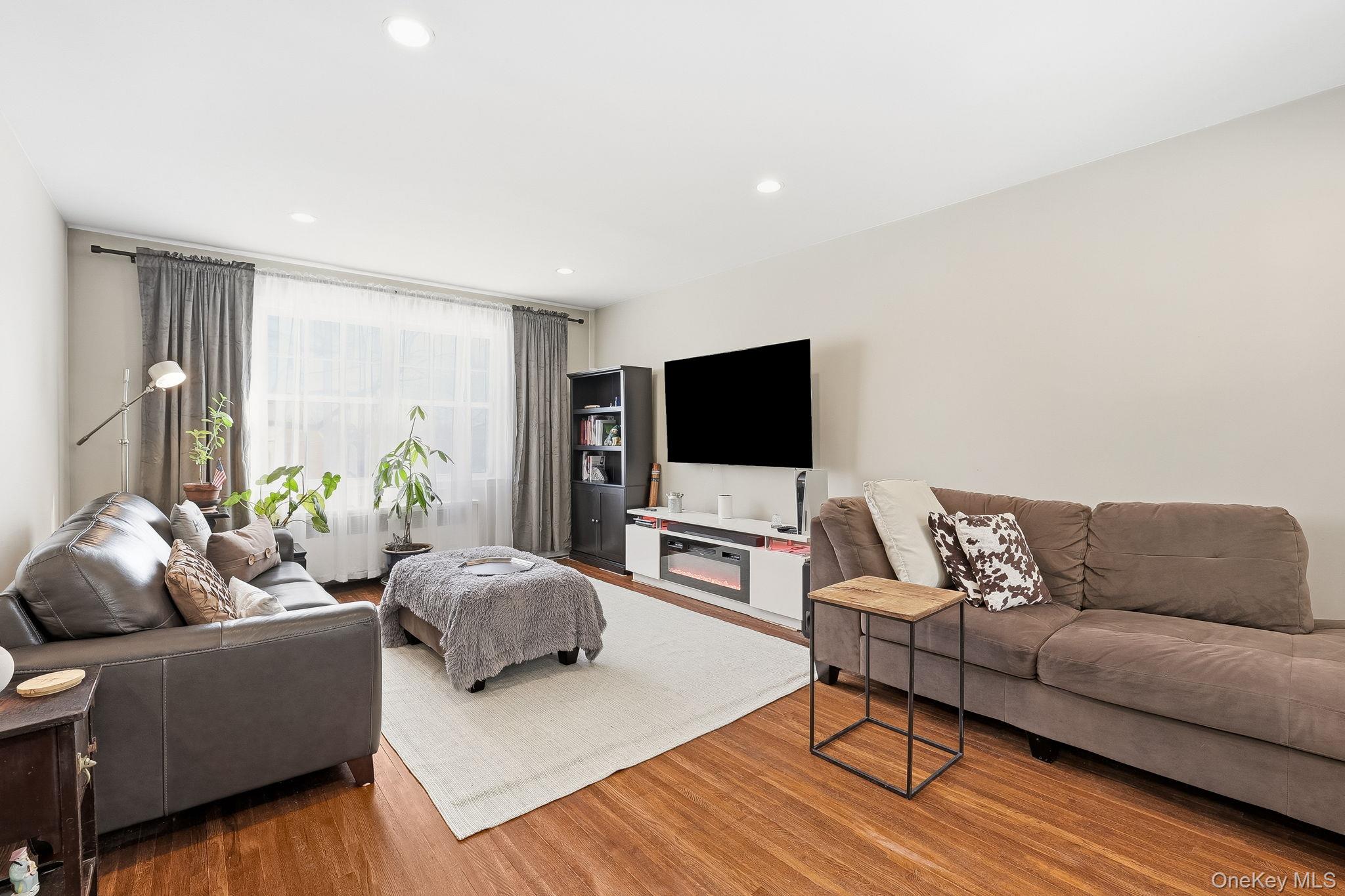 33 Fieldstone Drive # G4, Hartsdale, NY 10530