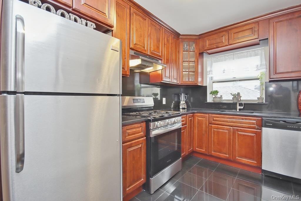 485 WEBSTER Avenue # A3, New Rochelle, NY 10801