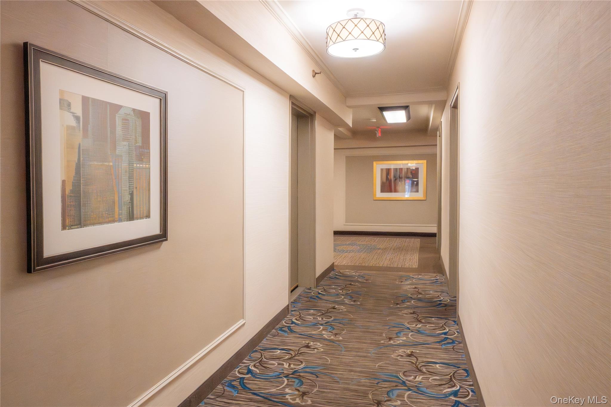 50 Brompton Road # 2H, Great Neck, NY 11021