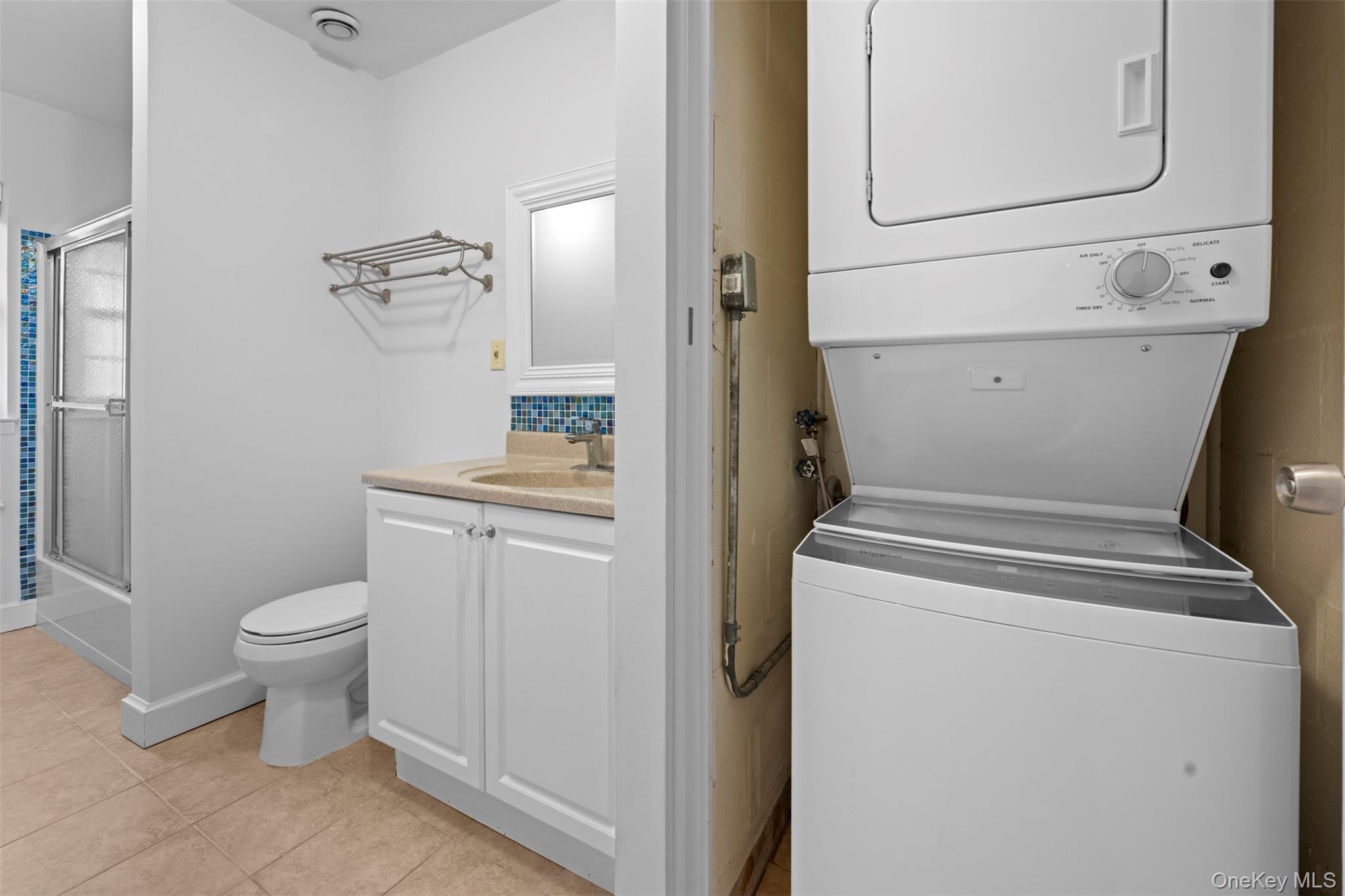 252 Village Drive # 252, Hauppauge, NY 11788