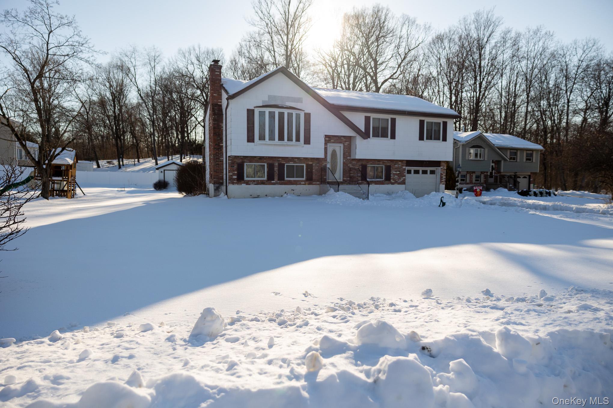 3 Russett Lane, Wappingers Falls, NY 12590