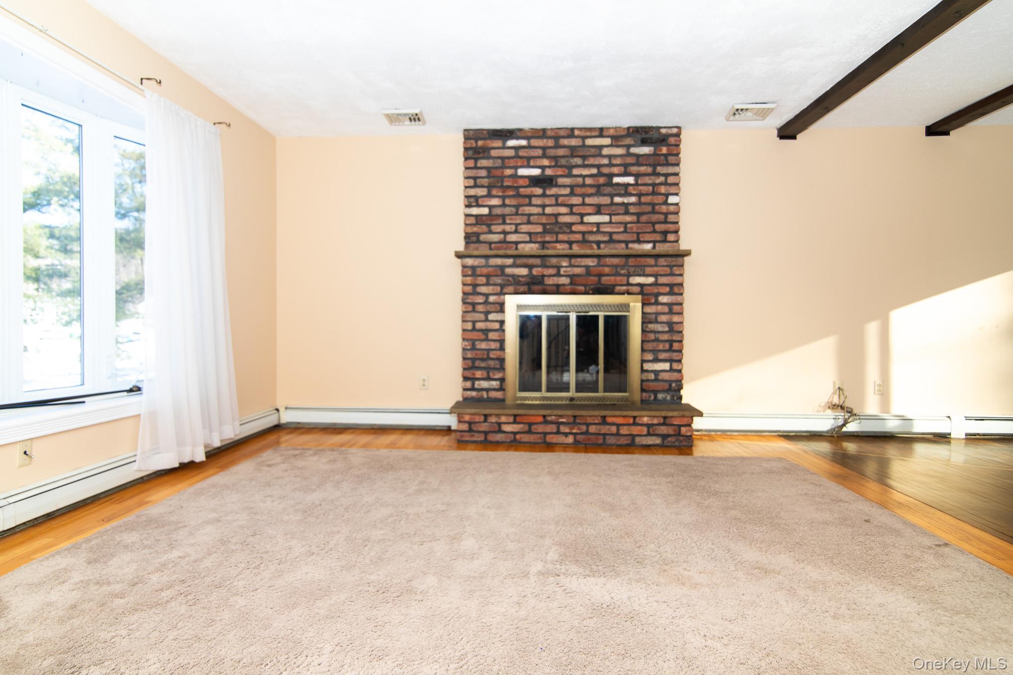 3 Russett Lane, Wappingers Falls, NY 12590