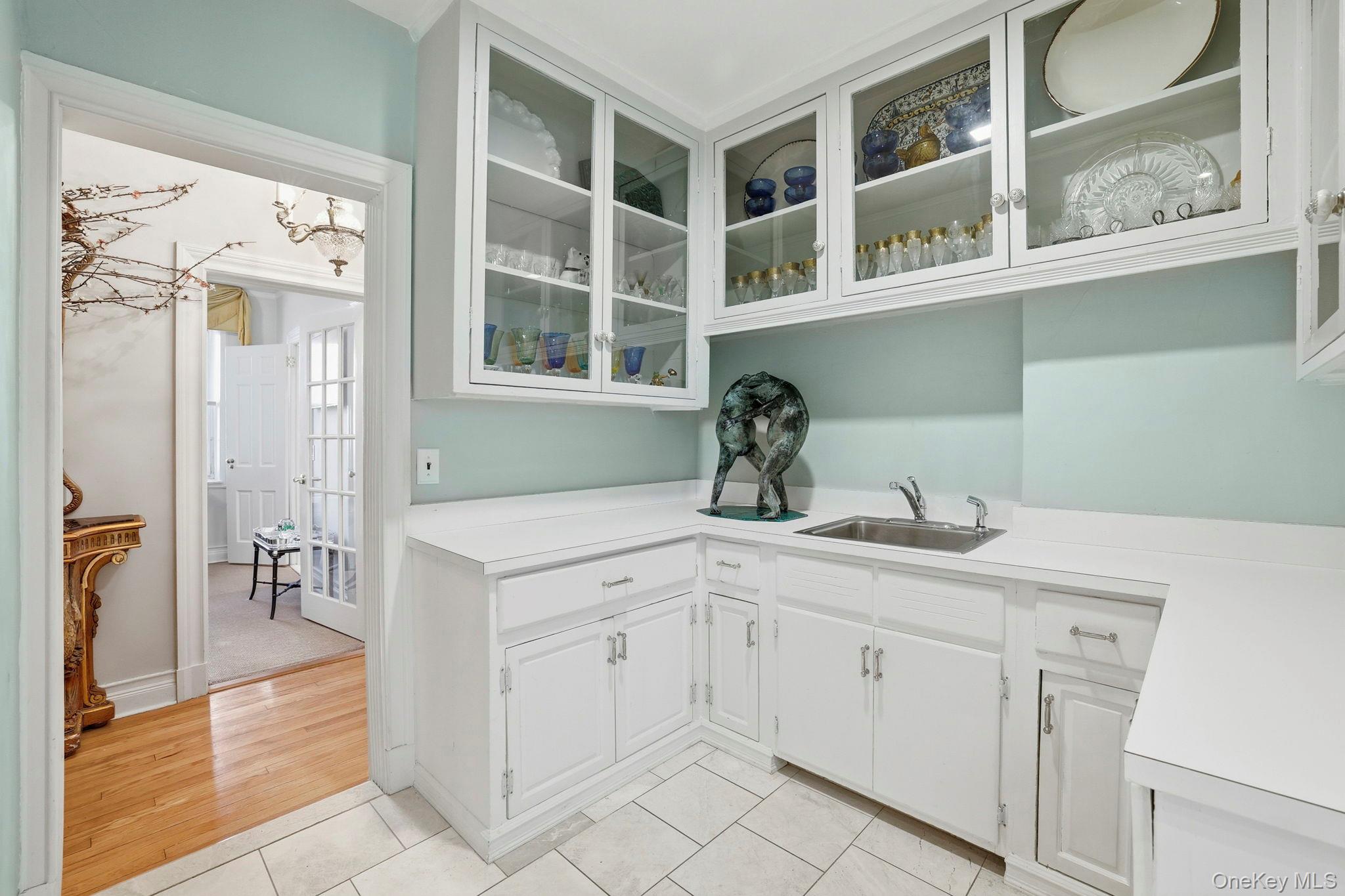 10 Brooklands # 1H, Bronxville, NY 10708