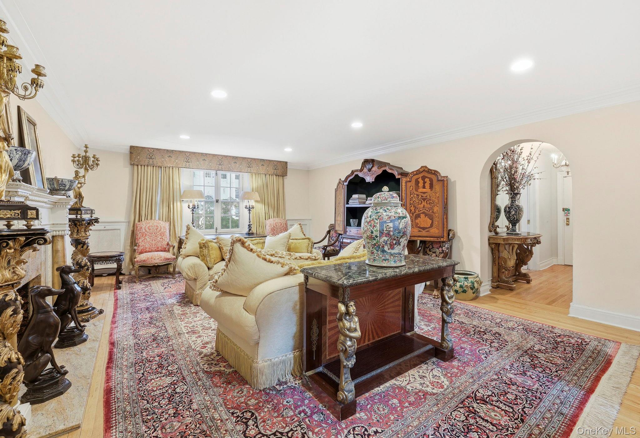 10 Brooklands # 1H, Bronxville, NY 10708