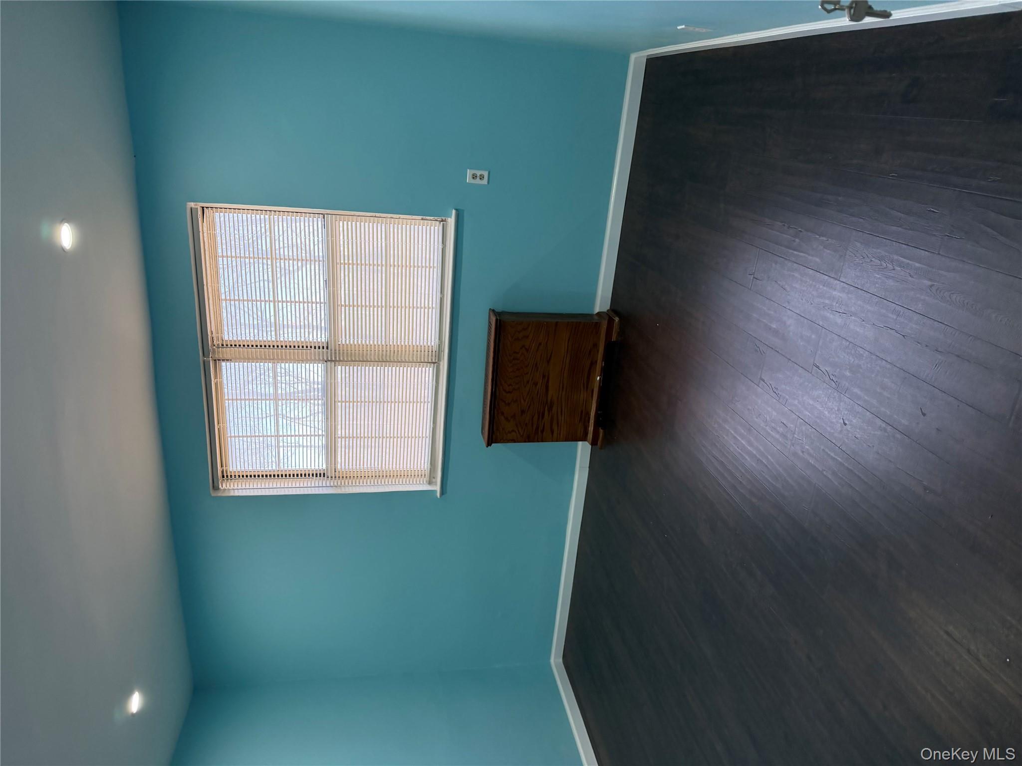 78-13 Park Drive E # 2A, Flushing, NY 11367