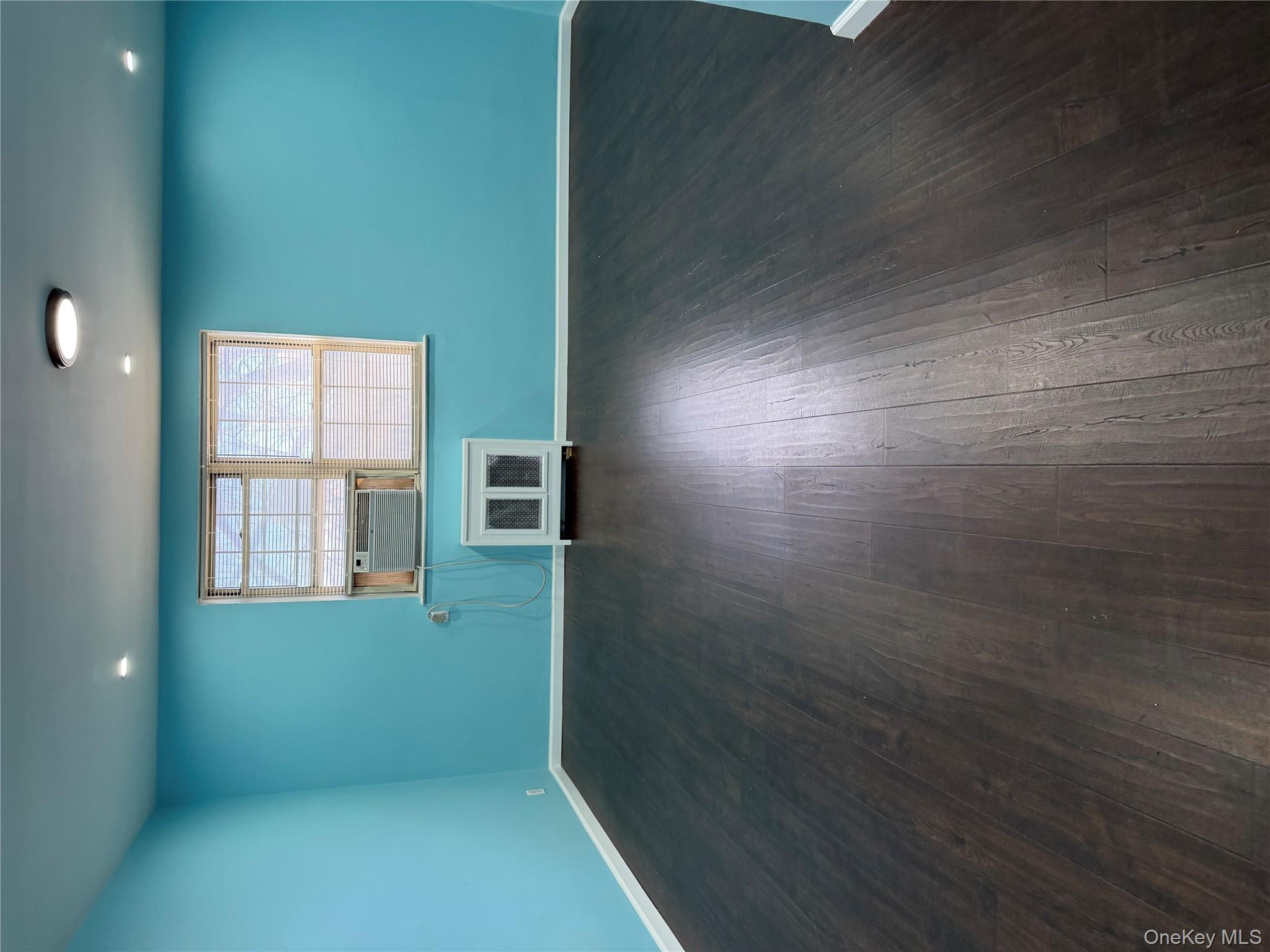 78-13 Park Drive E # 2A, Flushing, NY 11367