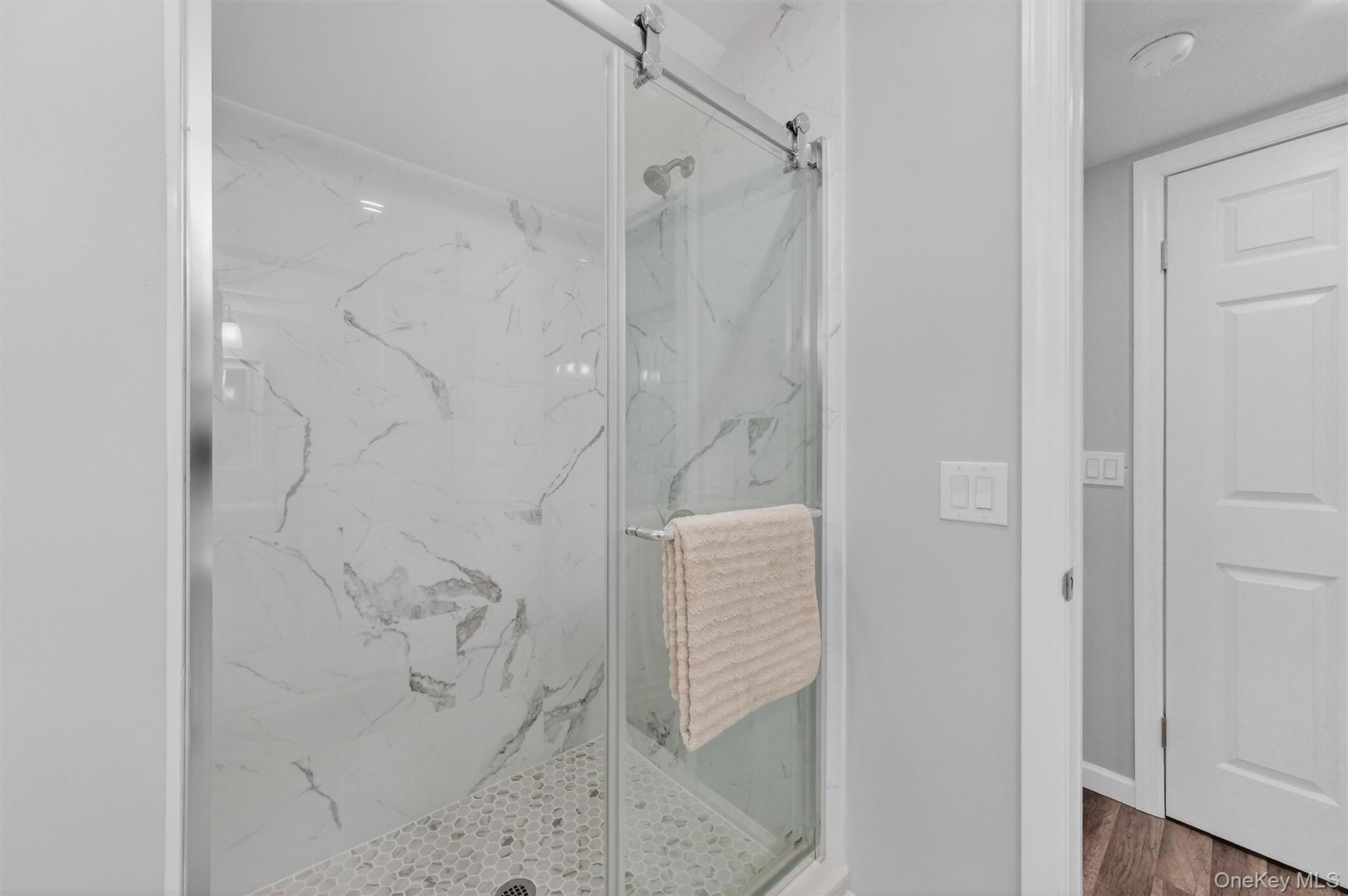 35 Avon Road, Lake Peekskill, NY 10537