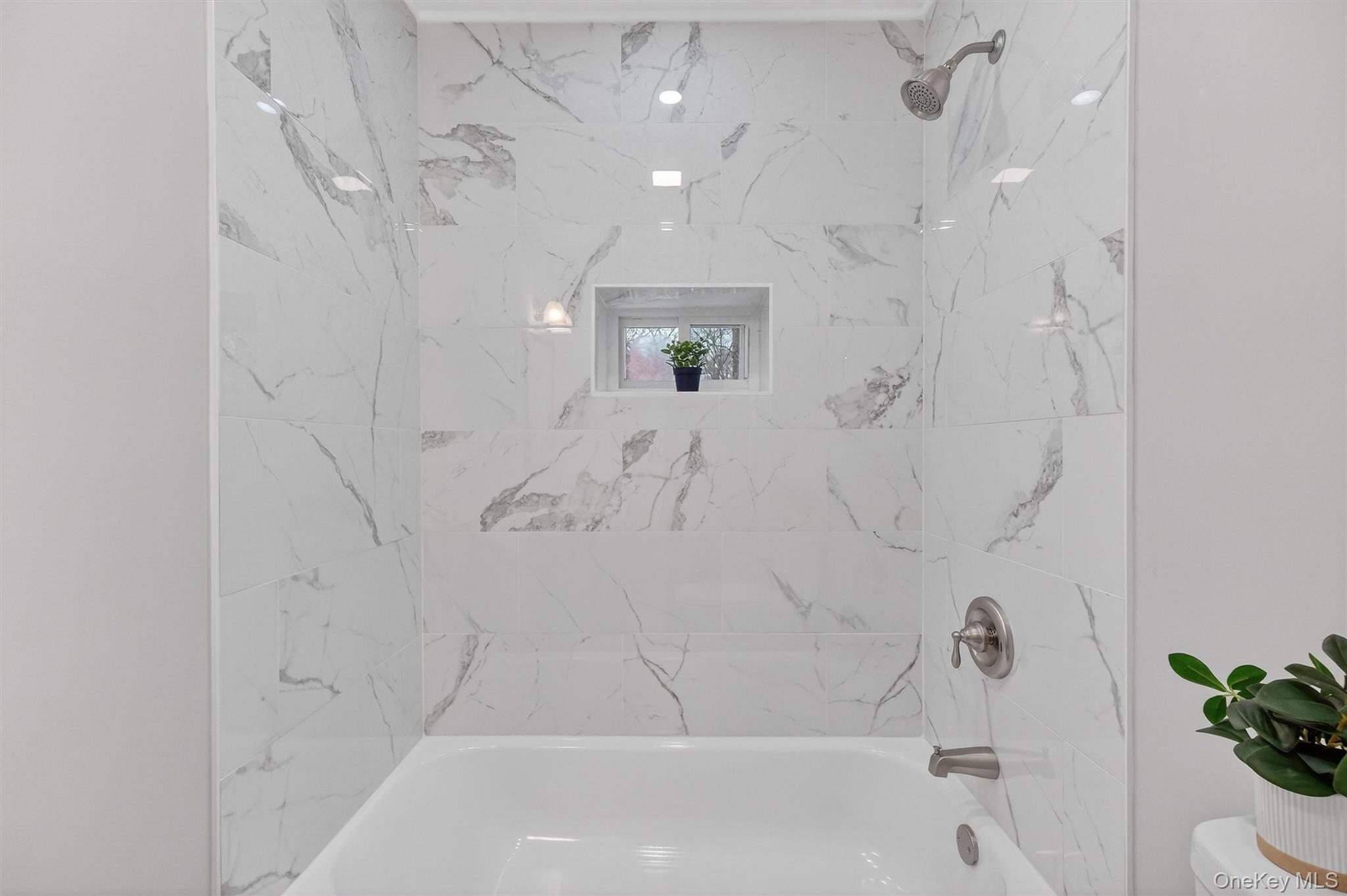 35 Avon Road, Lake Peekskill, NY 10537