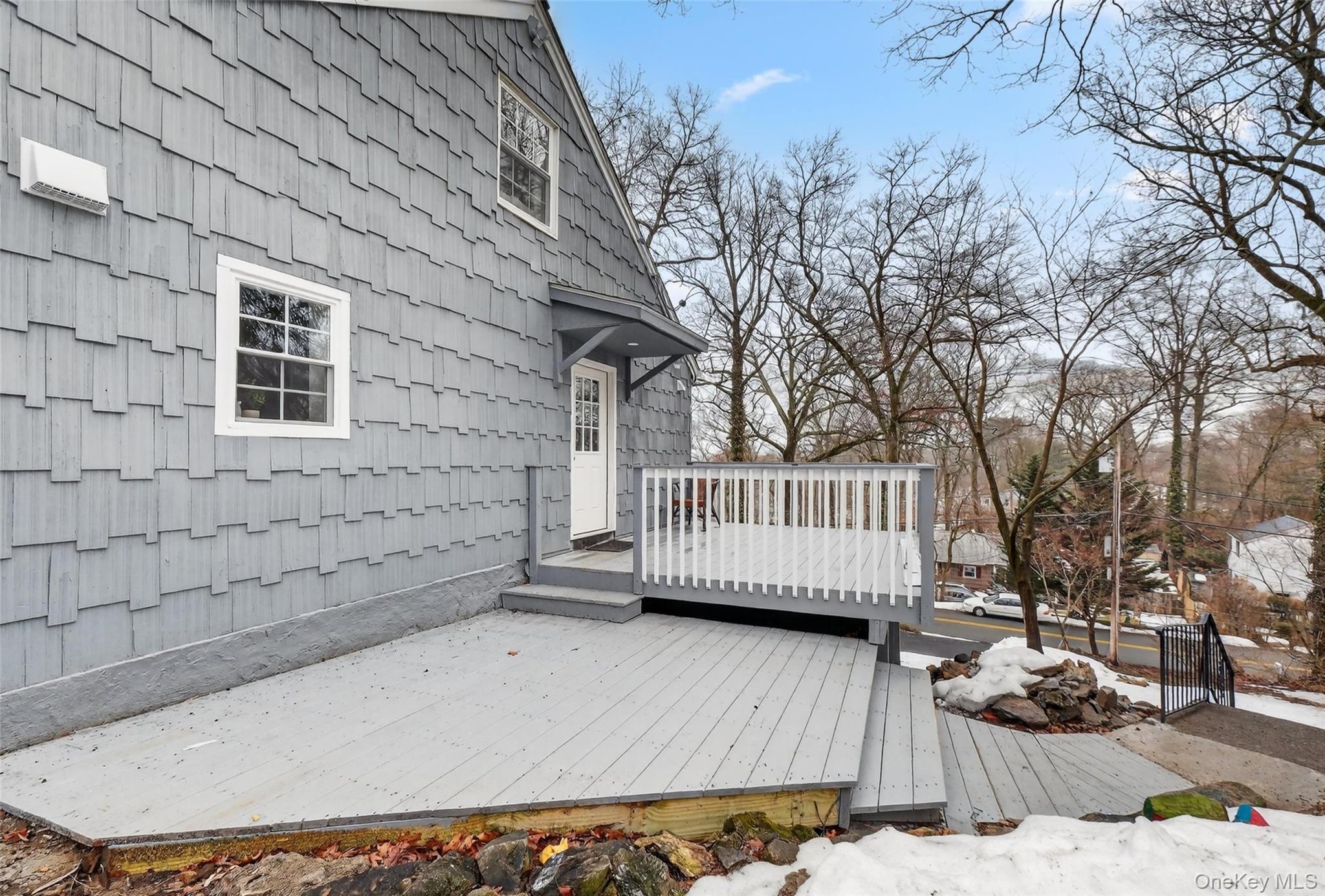 35 Avon Road, Lake Peekskill, NY 10537