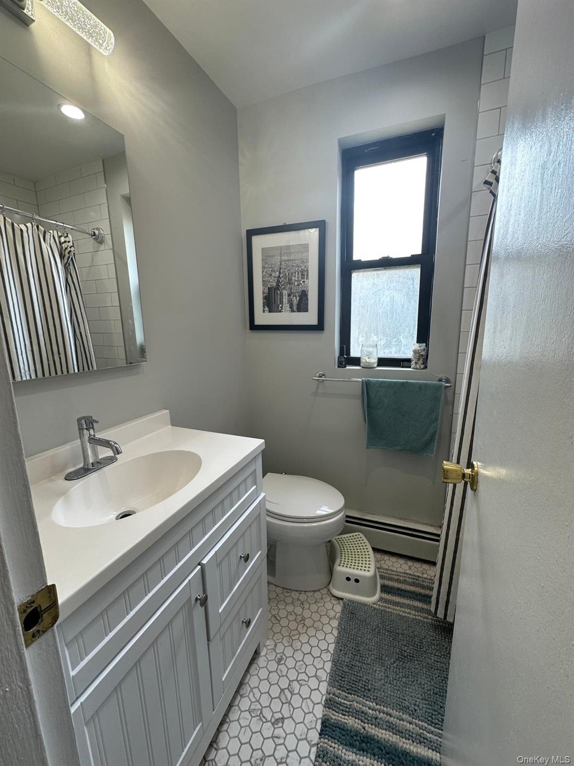 5 Oakdale Manor # B14, Suffern, NY 10901