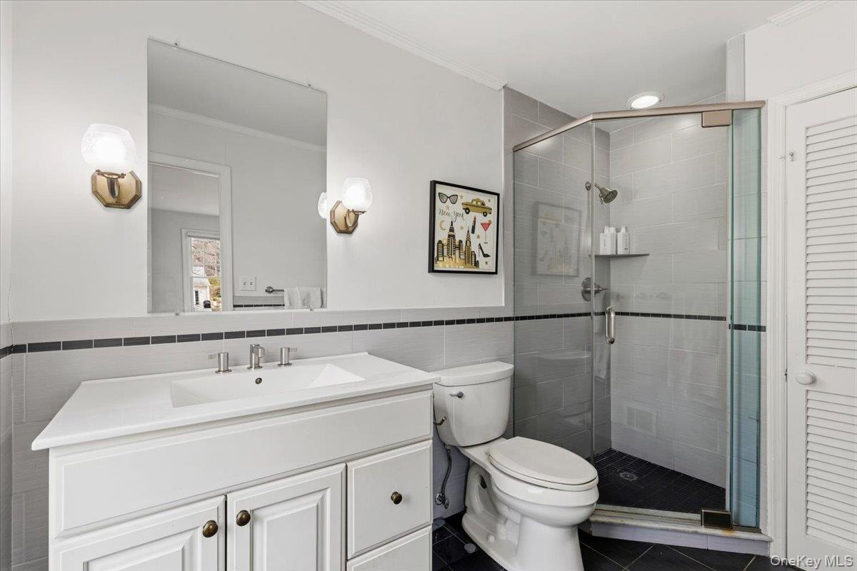 8 Douglas Circle, Rye, NY 10580