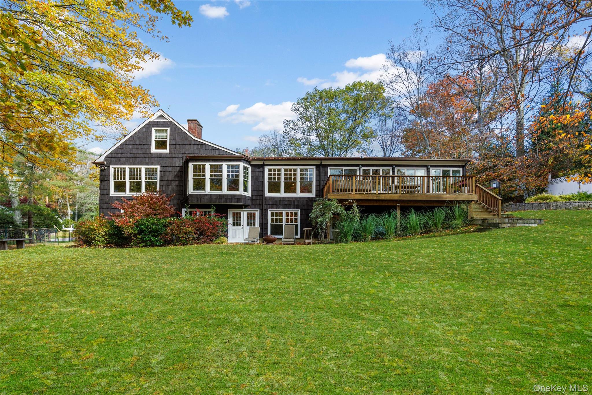 8 Douglas Circle, Rye, NY 10580