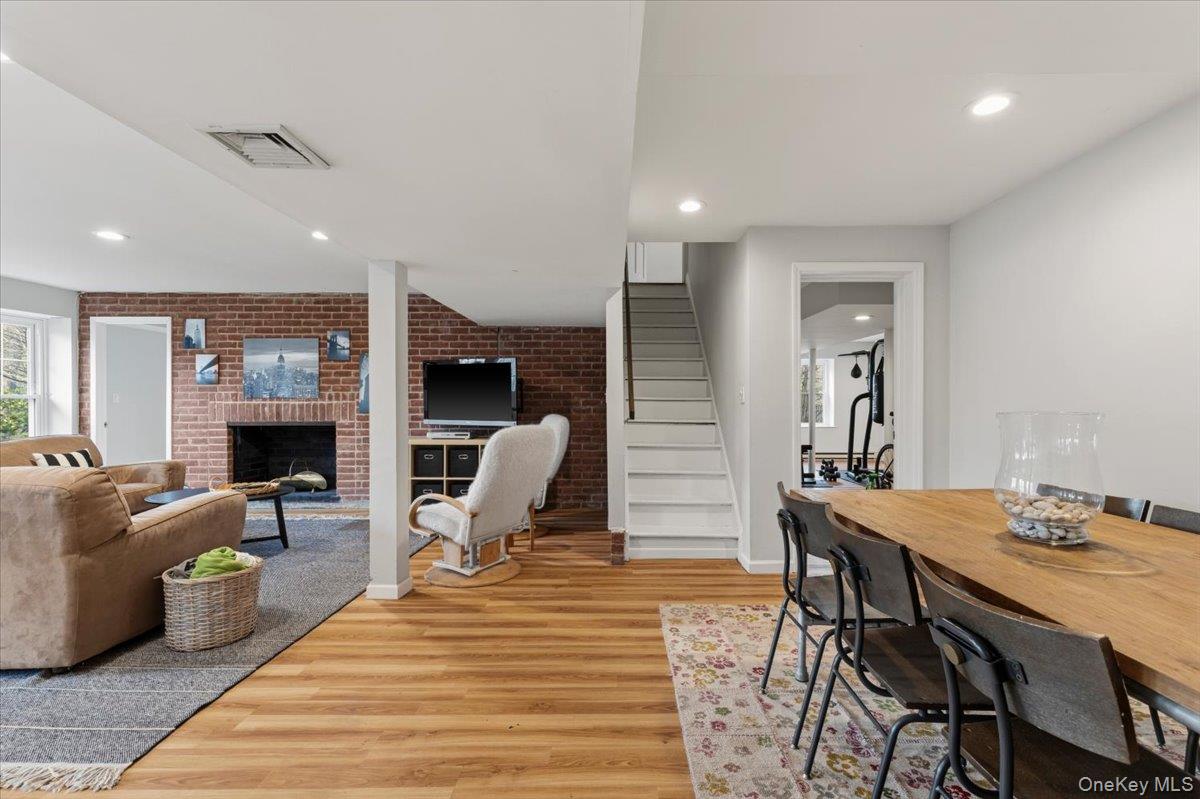 8 Douglas Circle, Rye, NY 10580