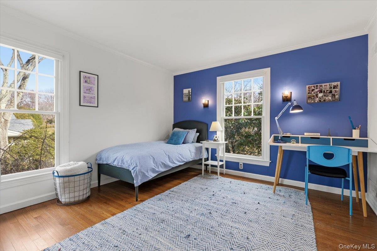 8 Douglas Circle, Rye, NY 10580