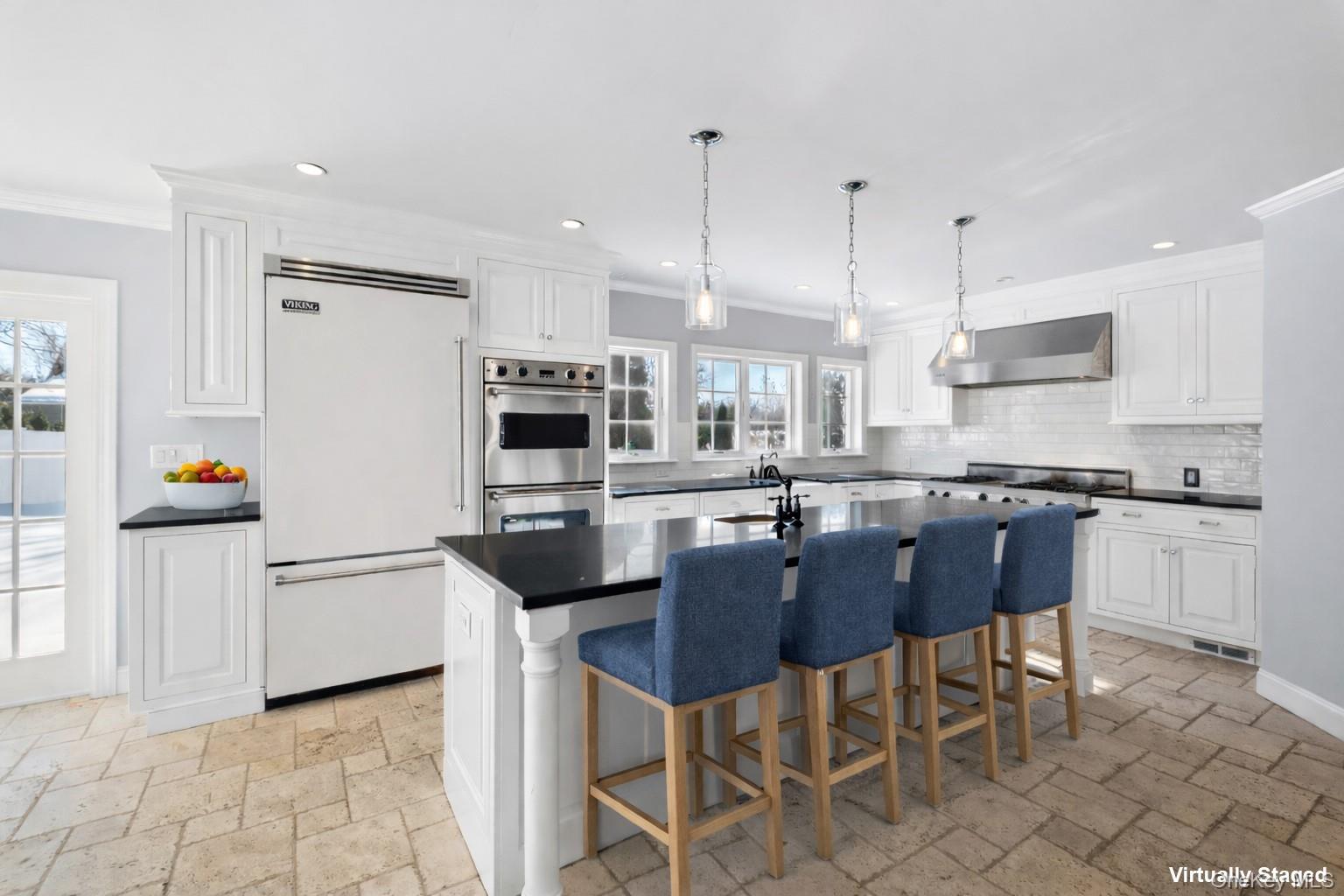 66 Middle Road, Eastchester, NY 10709