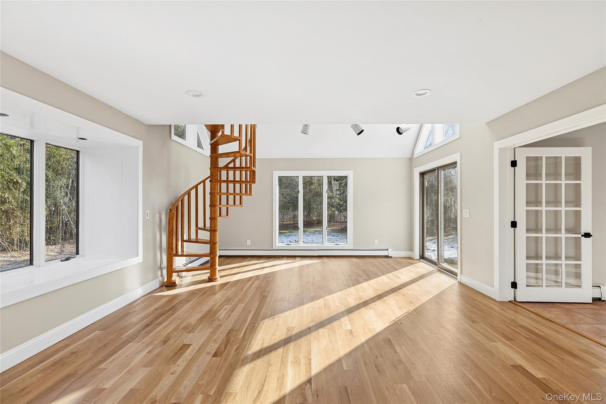 27 Ravine Road, Miller Place, NY 11764