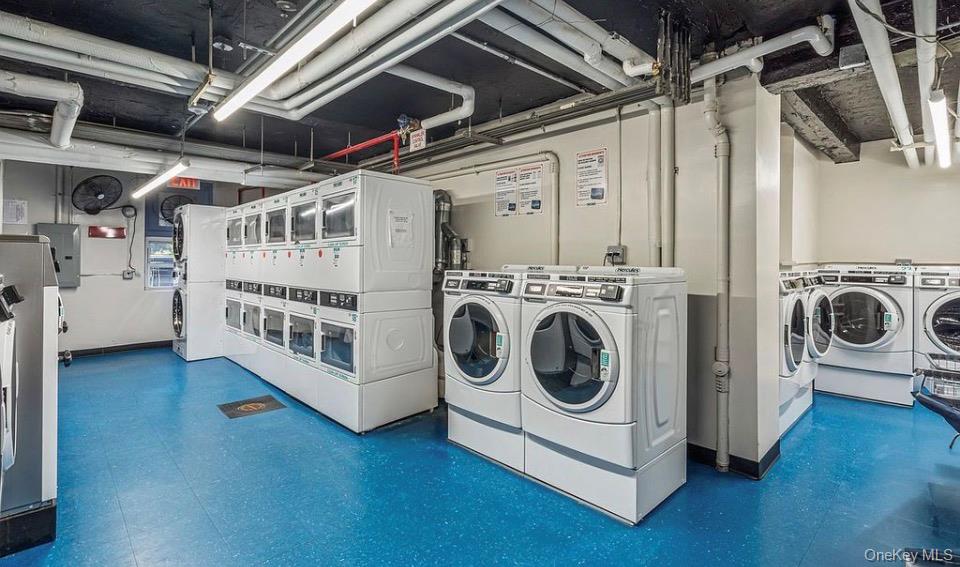 110-20 71st Avenue # 319, Forest Hills, NY 11375