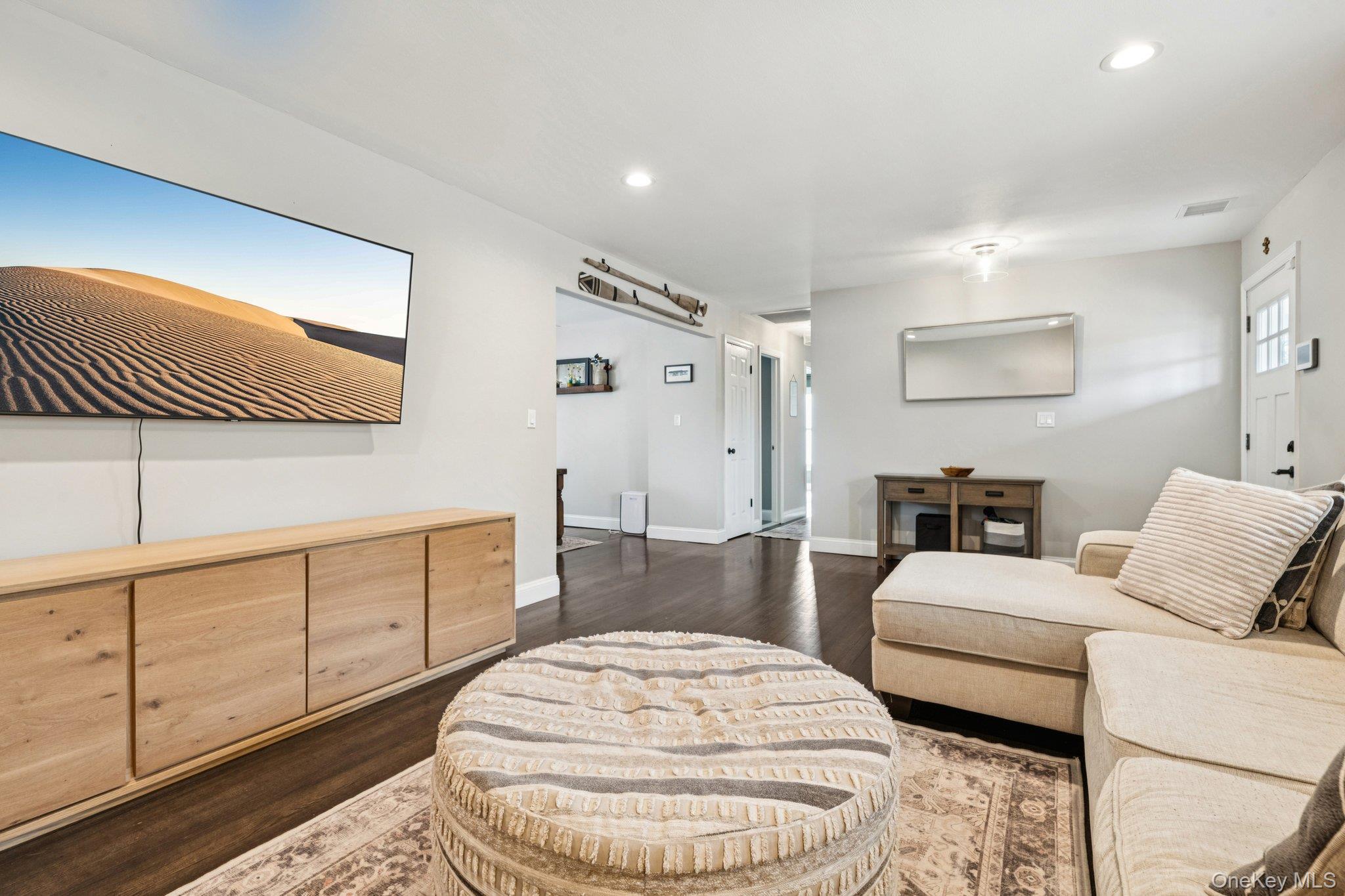 65 Beachfern Road, Center Moriches, NY 11934