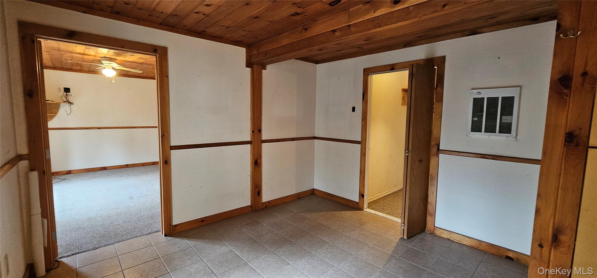 18 Lake Ridge Road # lower, Narrowsburg, NY 12764