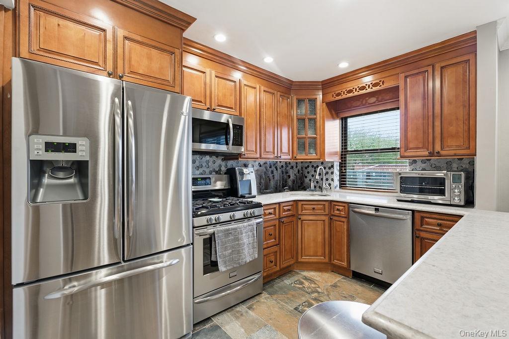 155-24 81st Street # 110, Howard Beach, NY 11414