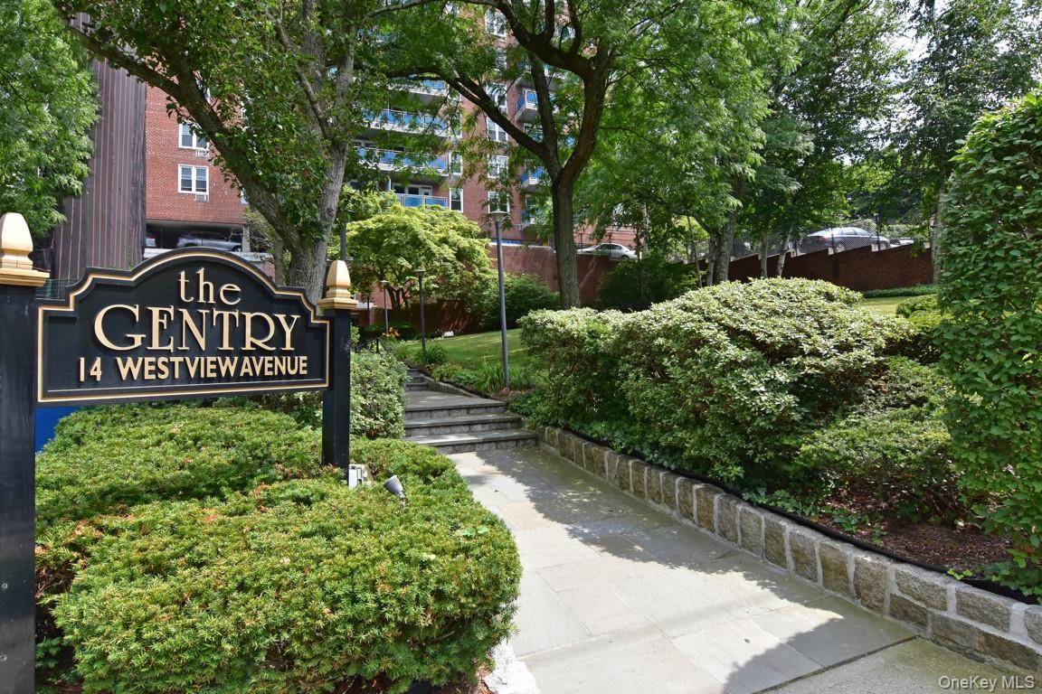 14 Westview Avenue # 204, Tuckahoe, NY 10707