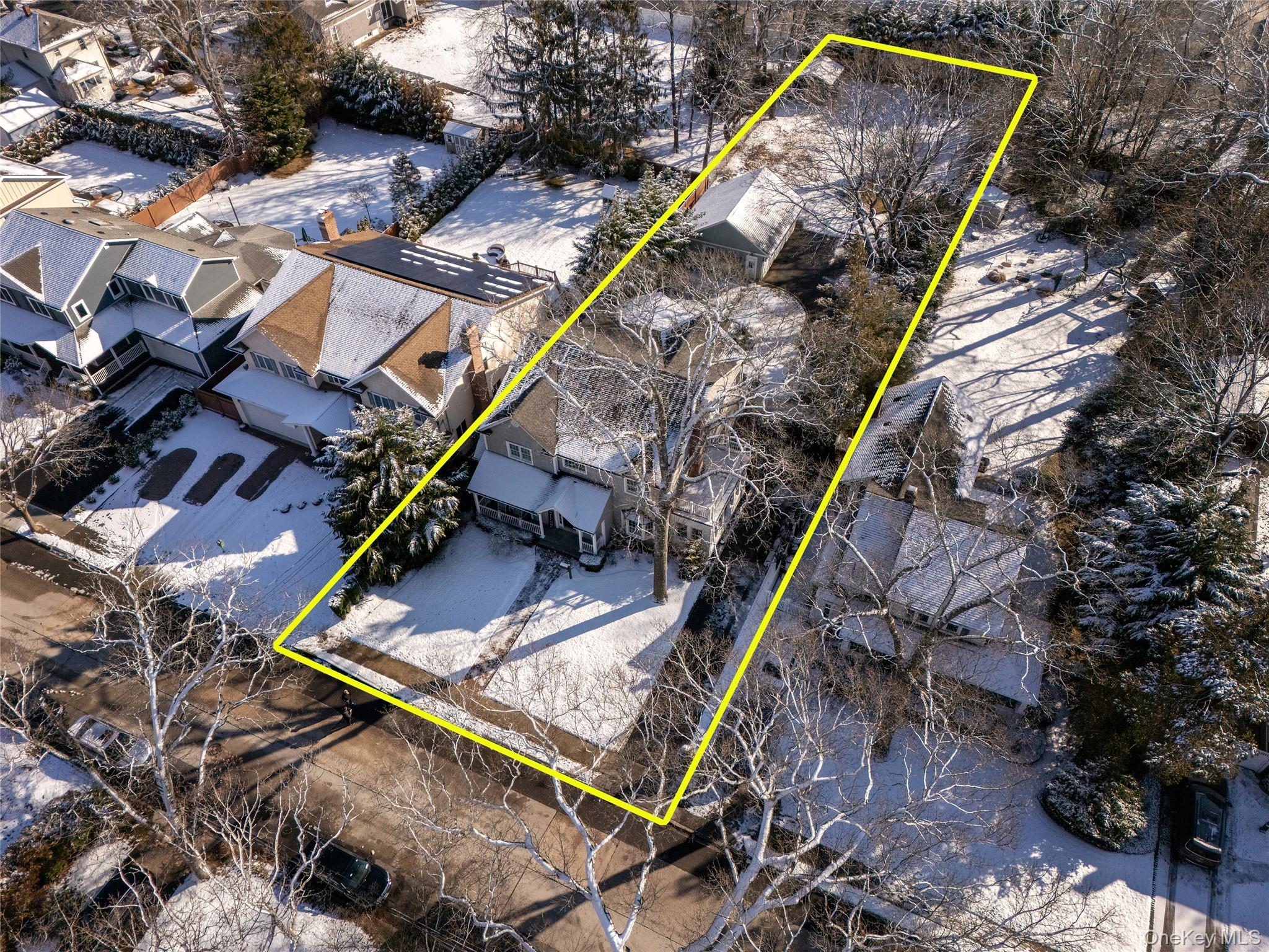 24 Loines Avenue, Merrick, NY 11566