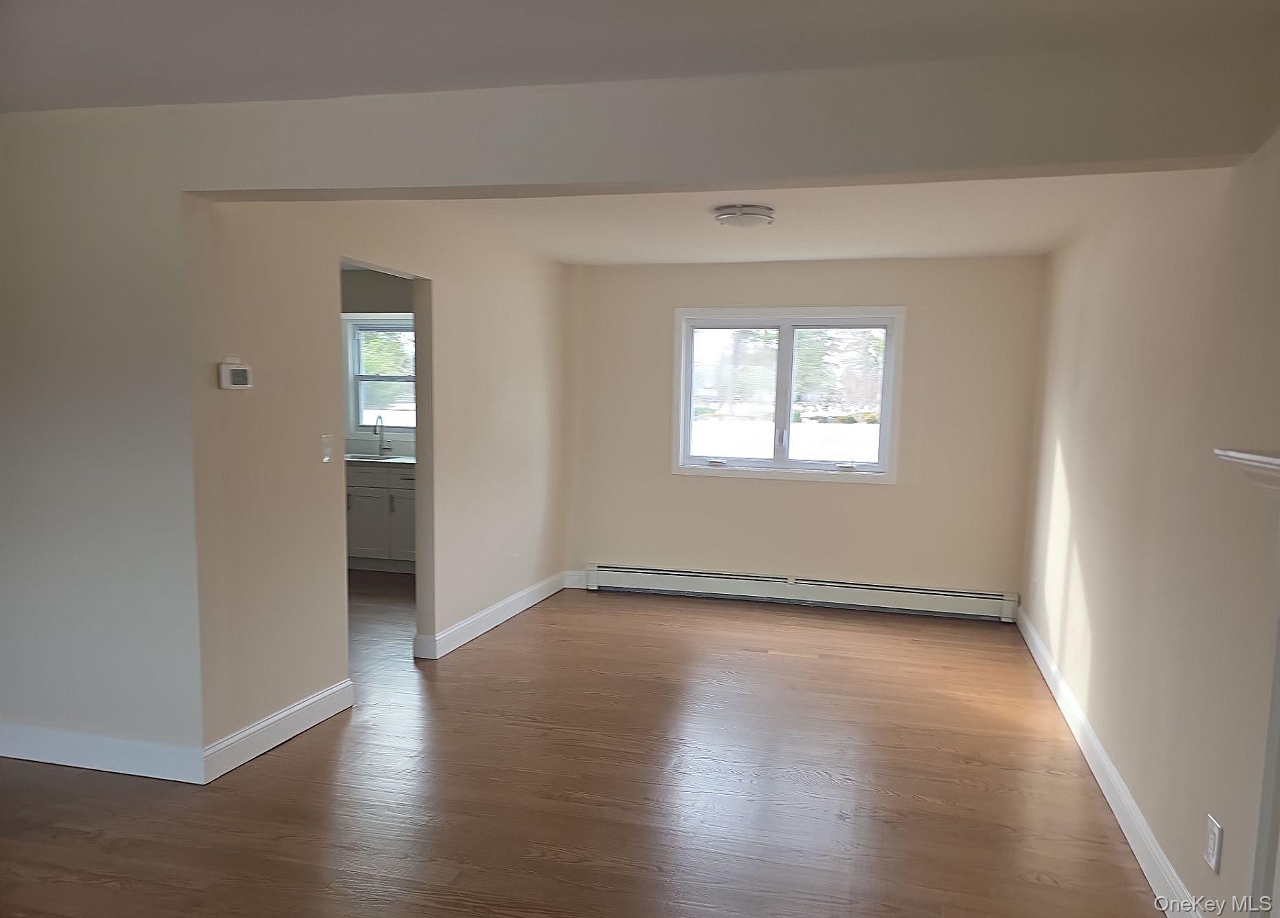 519 Advent Street, Westbury, NY 11590