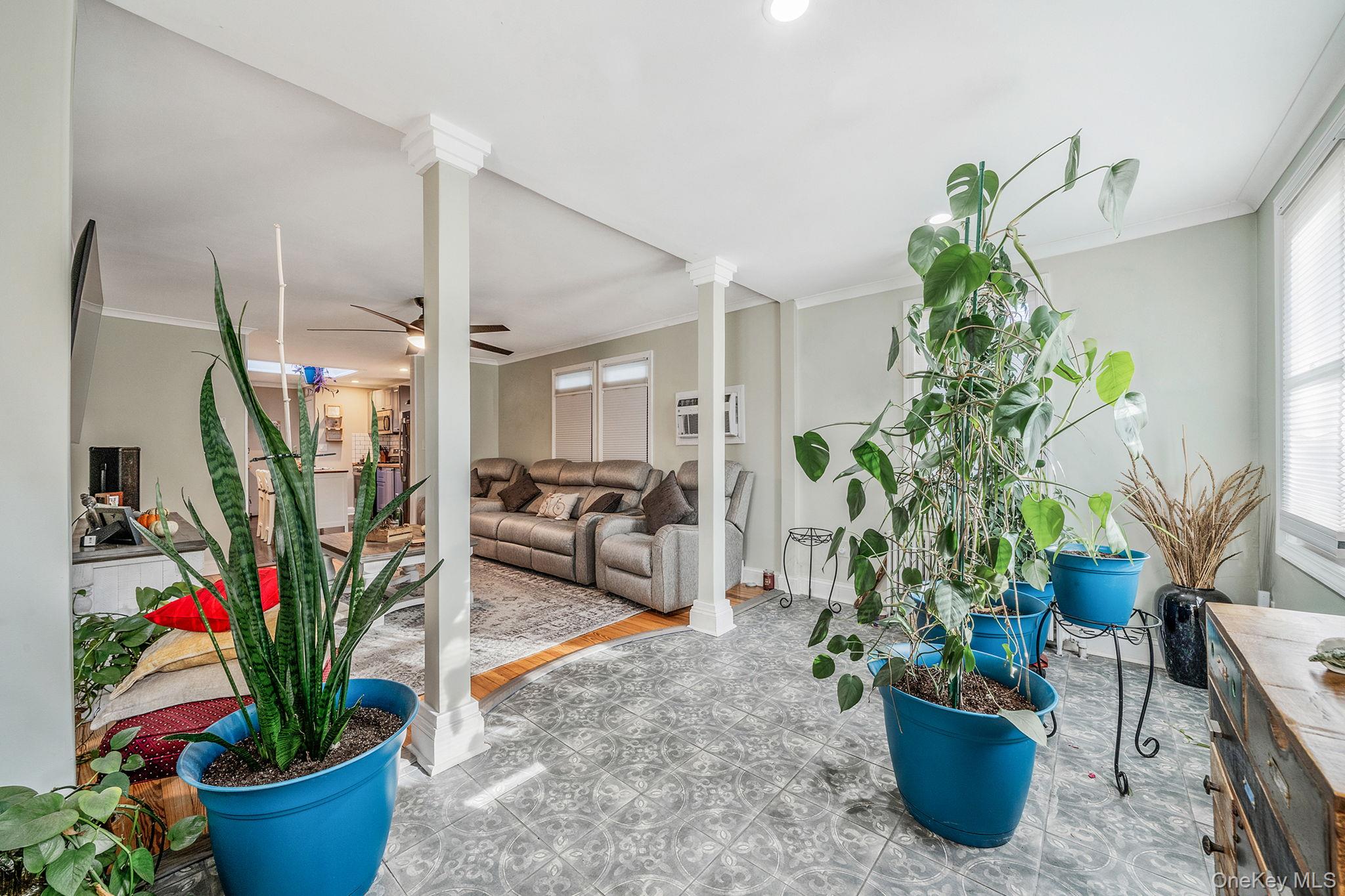 485 3rd Avenue, Bayport, NY 11705