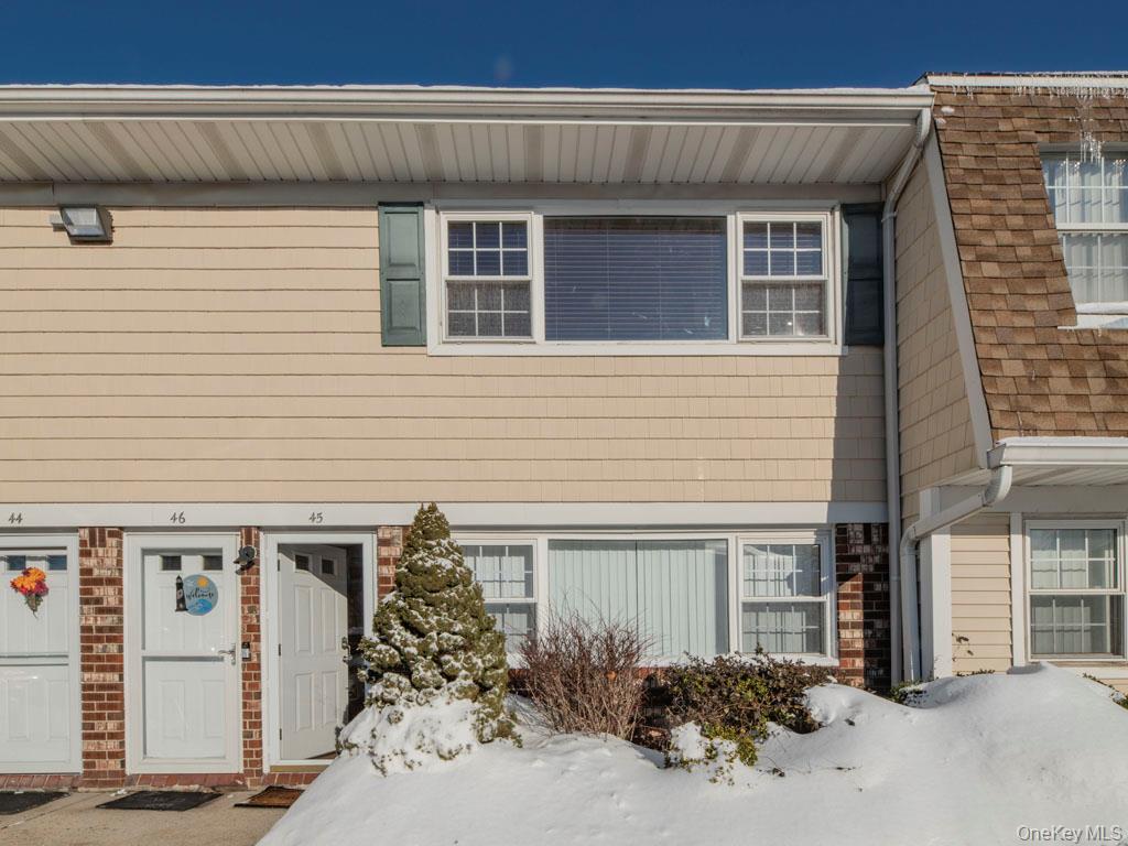 1 Atlantic Avenue # 45, Farmingdale, NY 11735