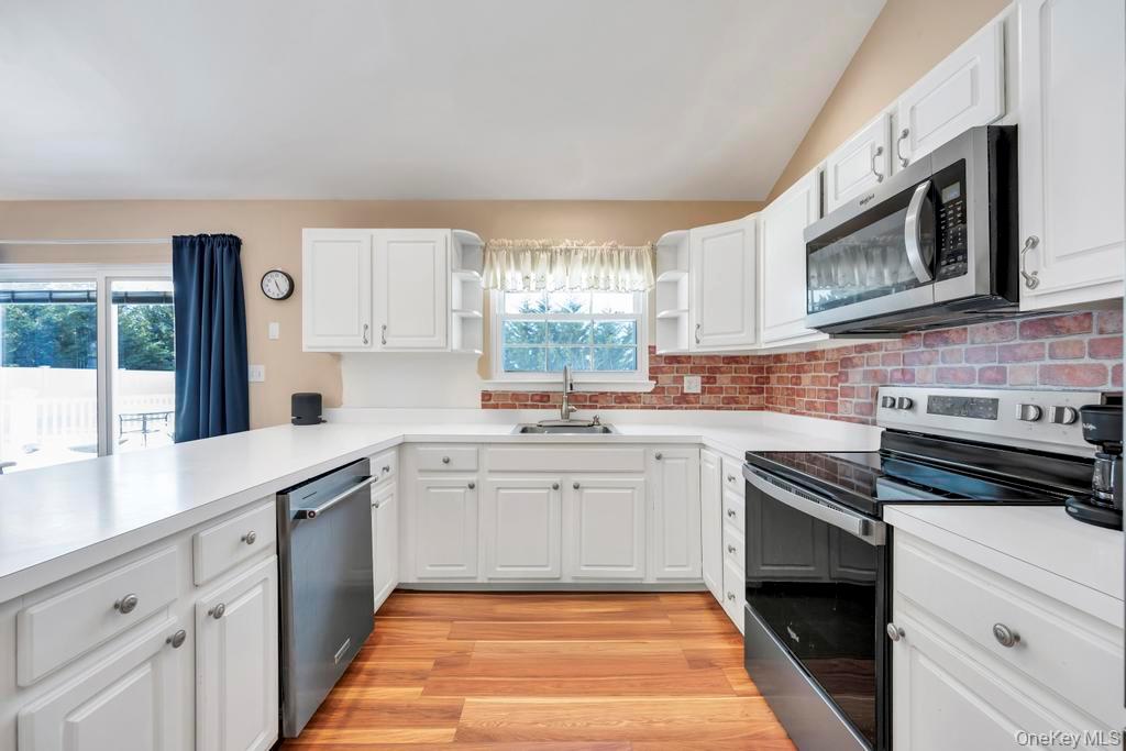 220 Washington Avenue, Patchogue, NY 11772