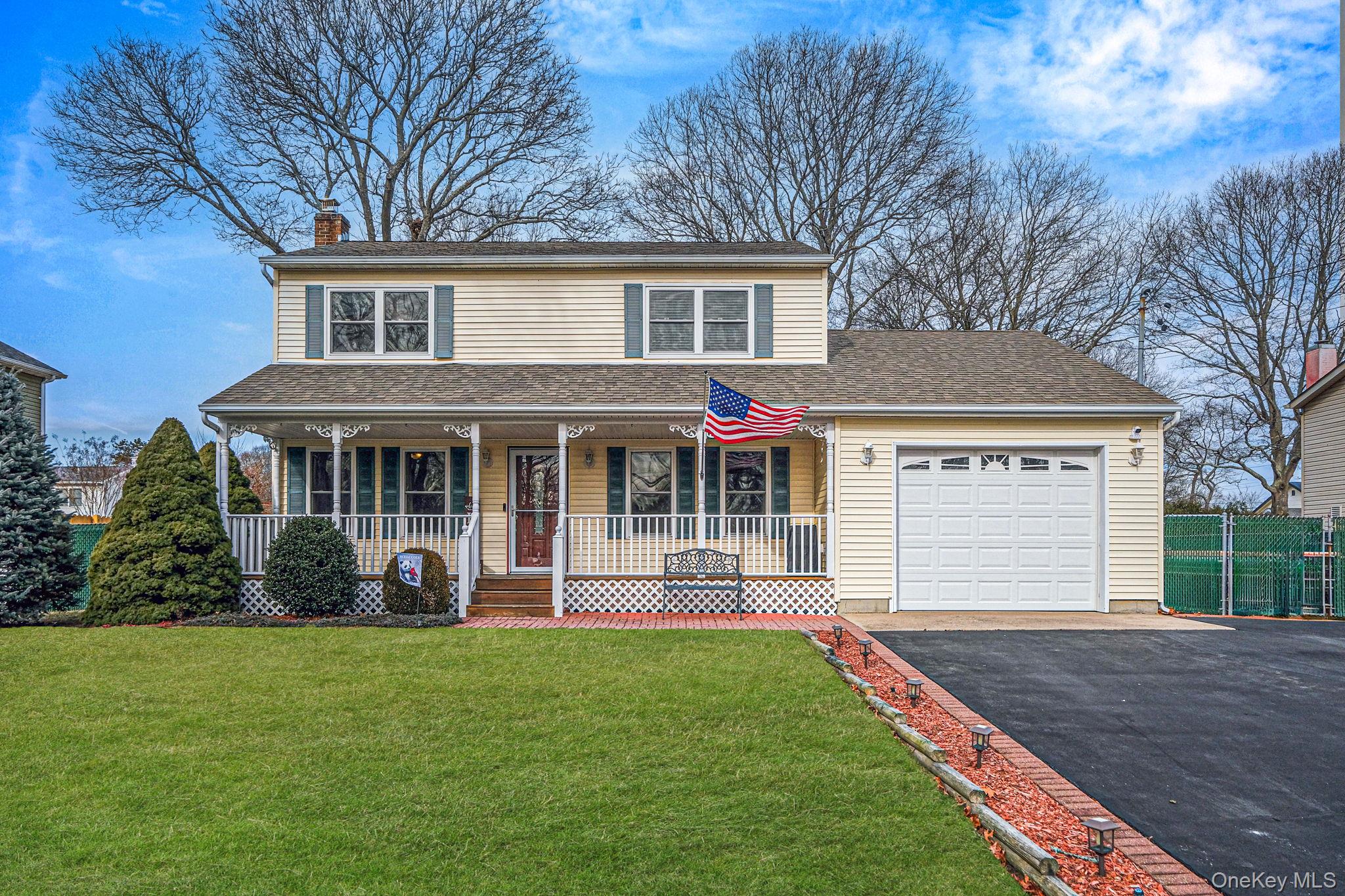 61 Arpage Drive E, Shirley, NY 11967