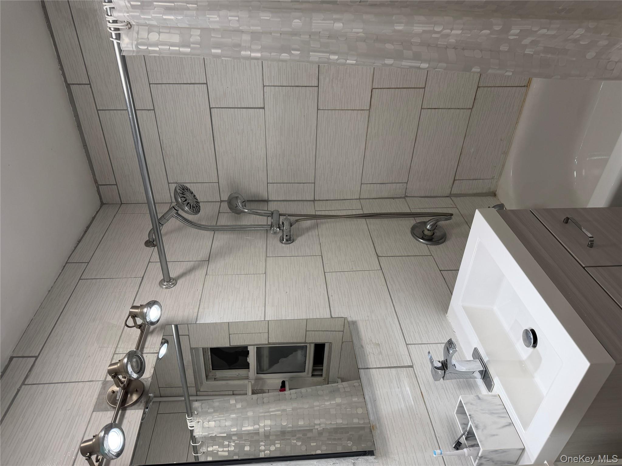 4727 Matilda Avenue, Bronx, NY 10470