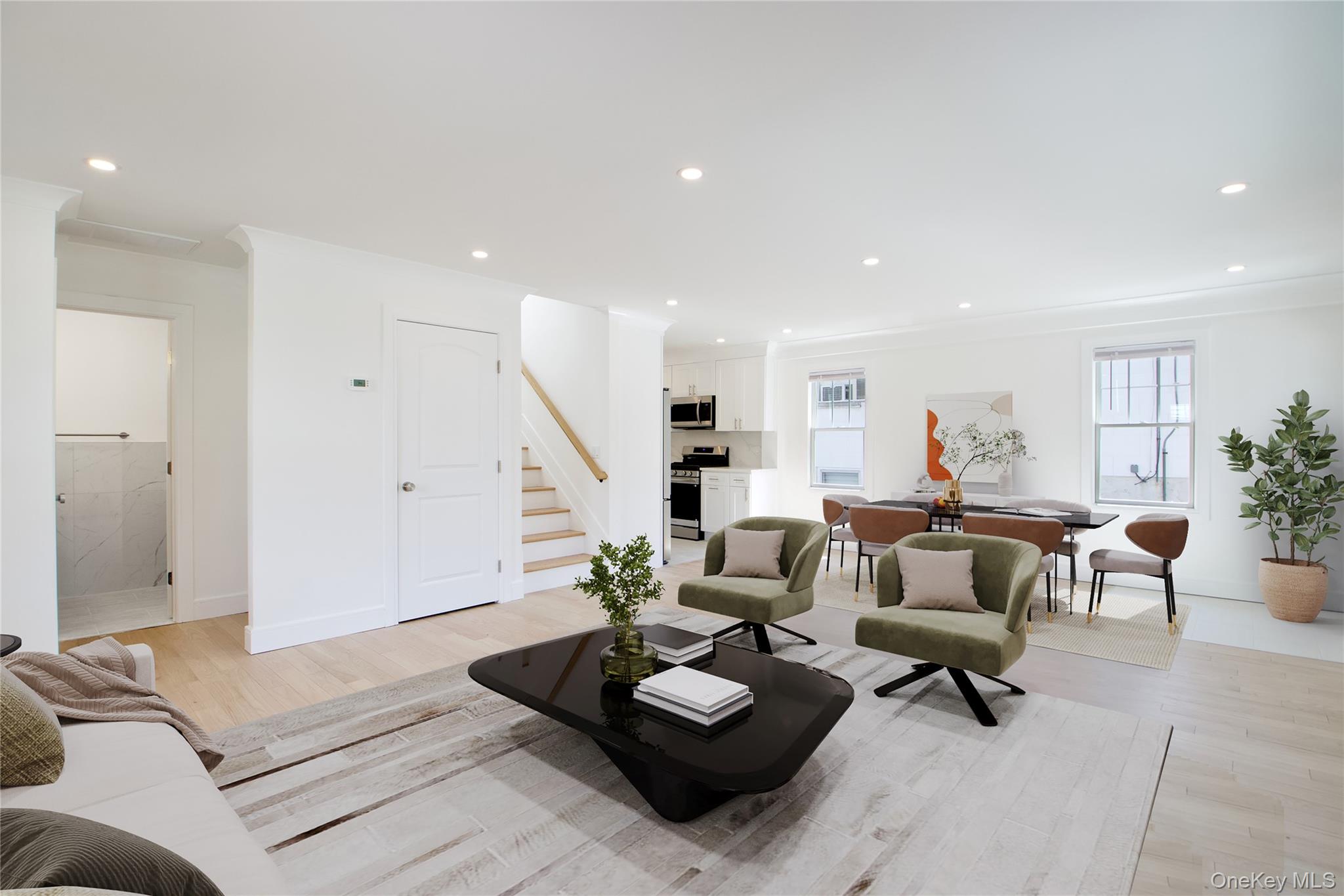 46 B N Linwood, Port Washington, NY 11050