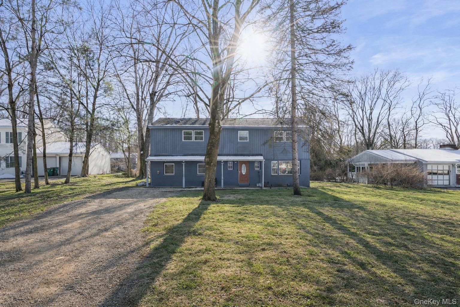 42 Beechwood Park, Poughkeepsie, NY 12601