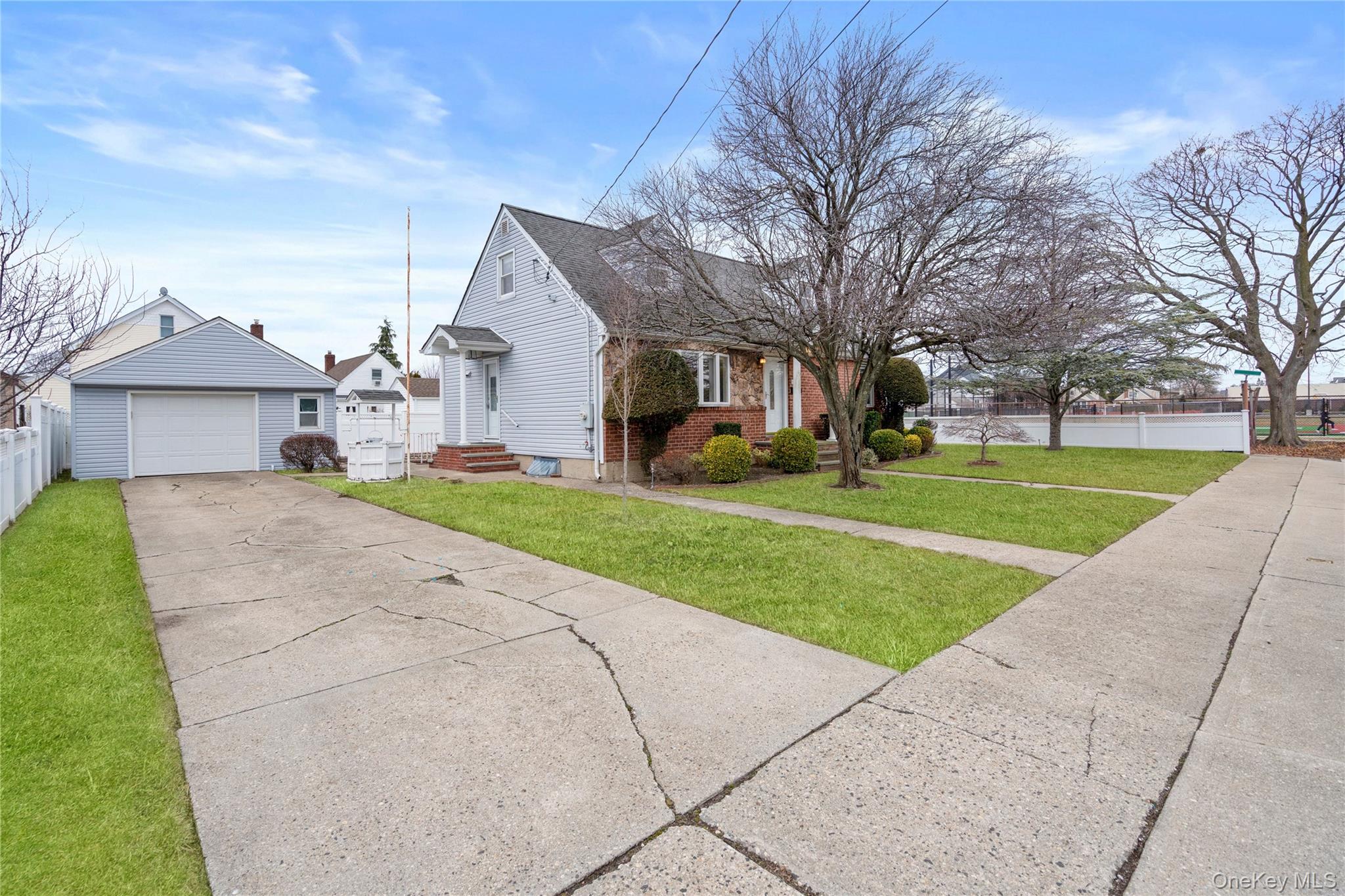 128 Rule Street, Franklin Square, NY 11010