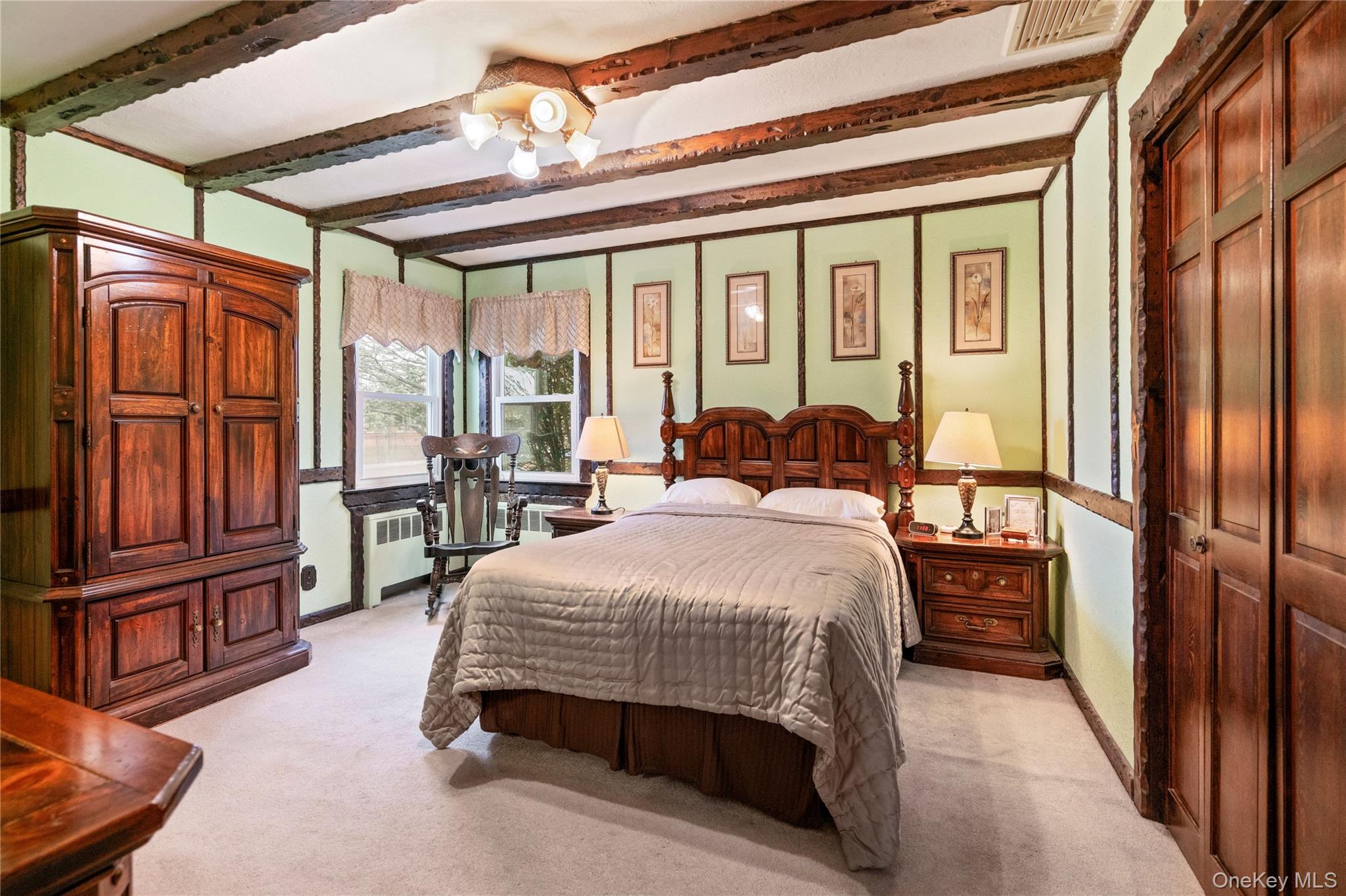 128 Rule Street, Franklin Square, NY 11010