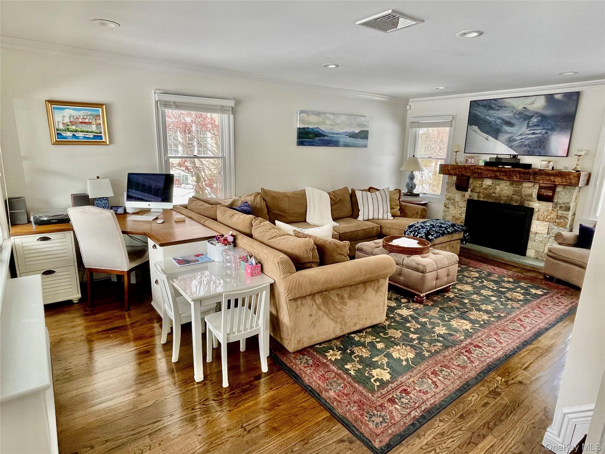 30 Carnegie Avenue, Huntington, NY 11743