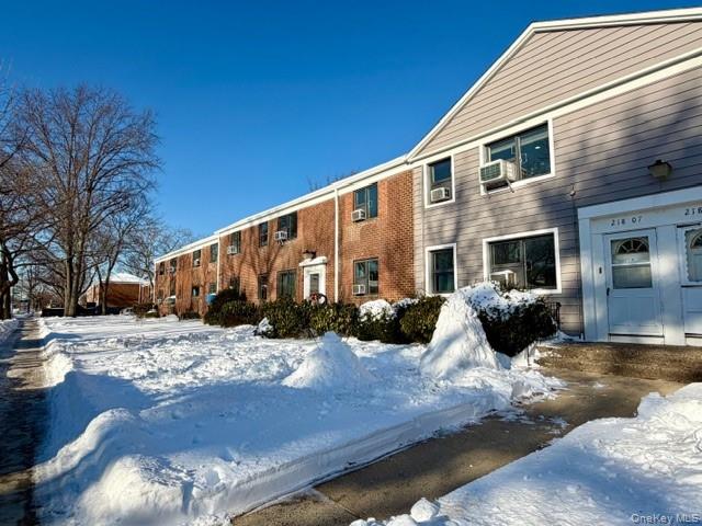 218-07 73rd Avenue # Upper, Bayside, NY 11364