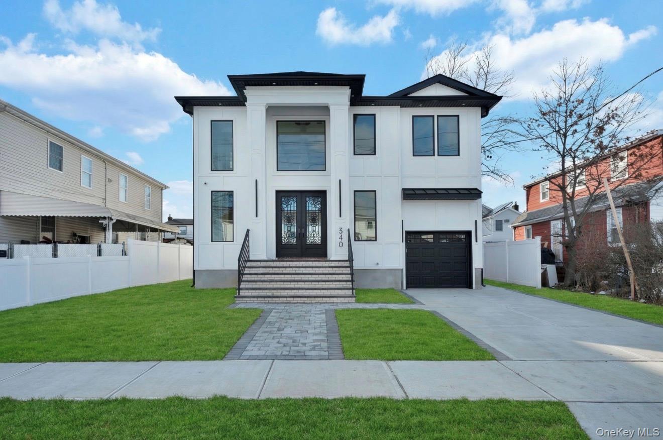 340 Doris Avenue, Franklin Square, NY 11010