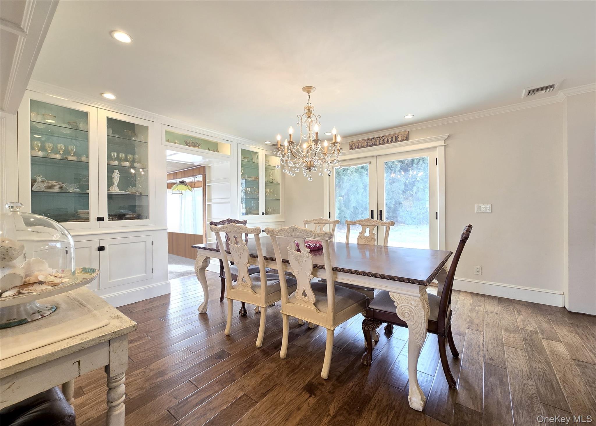 410 Greene Avenue, Sayville, NY 11782