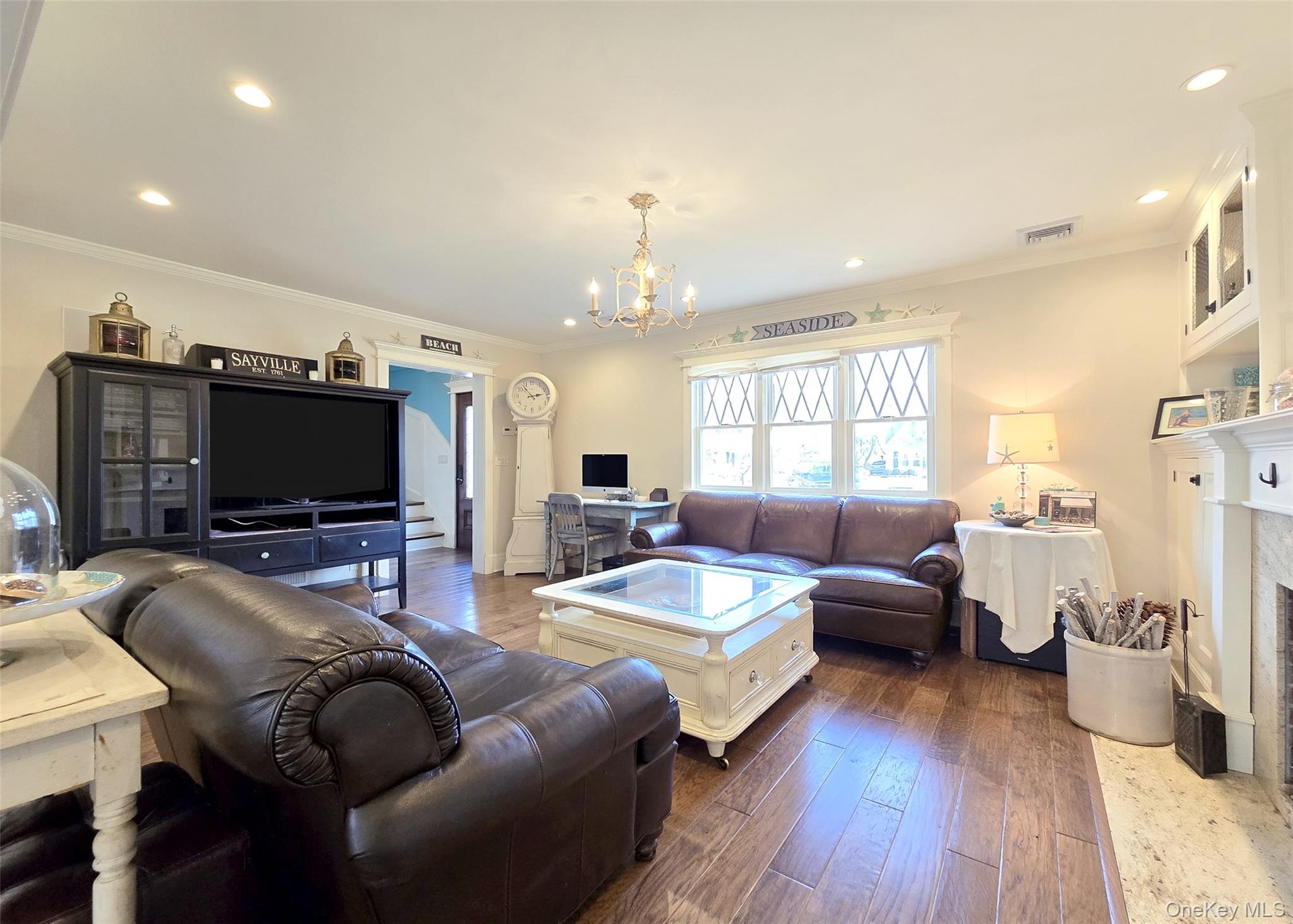 410 Greene Avenue, Sayville, NY 11782