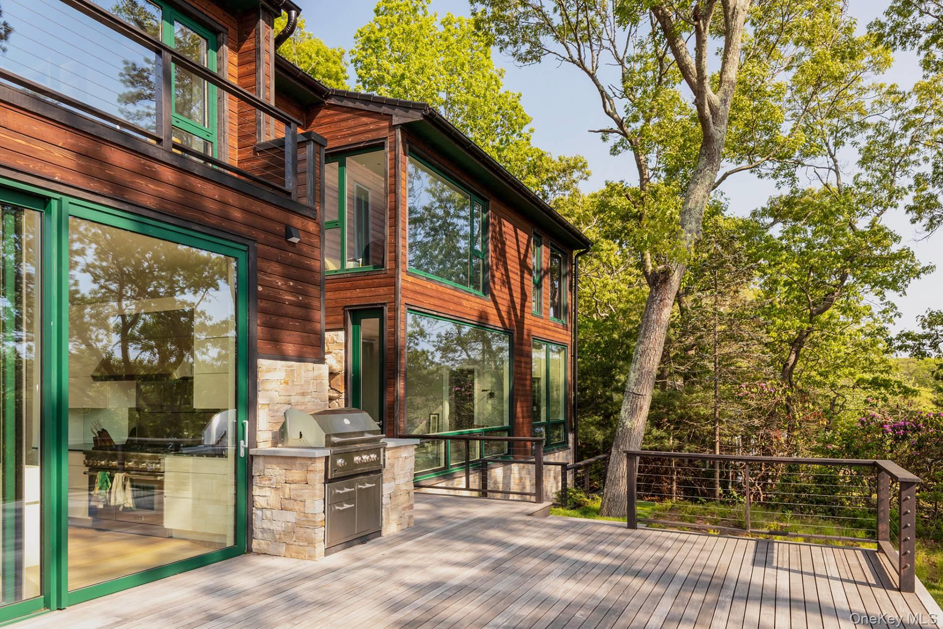 41 Shore Drive, Southampton, NY 11968